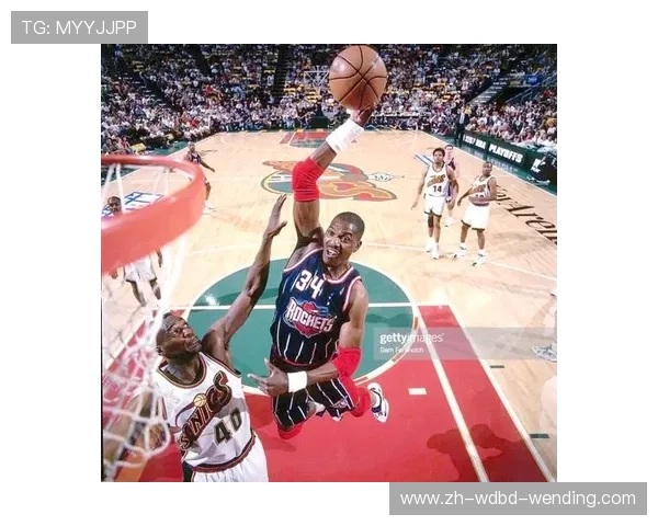 火箭队2005年球员名单回顾及球队变化解析